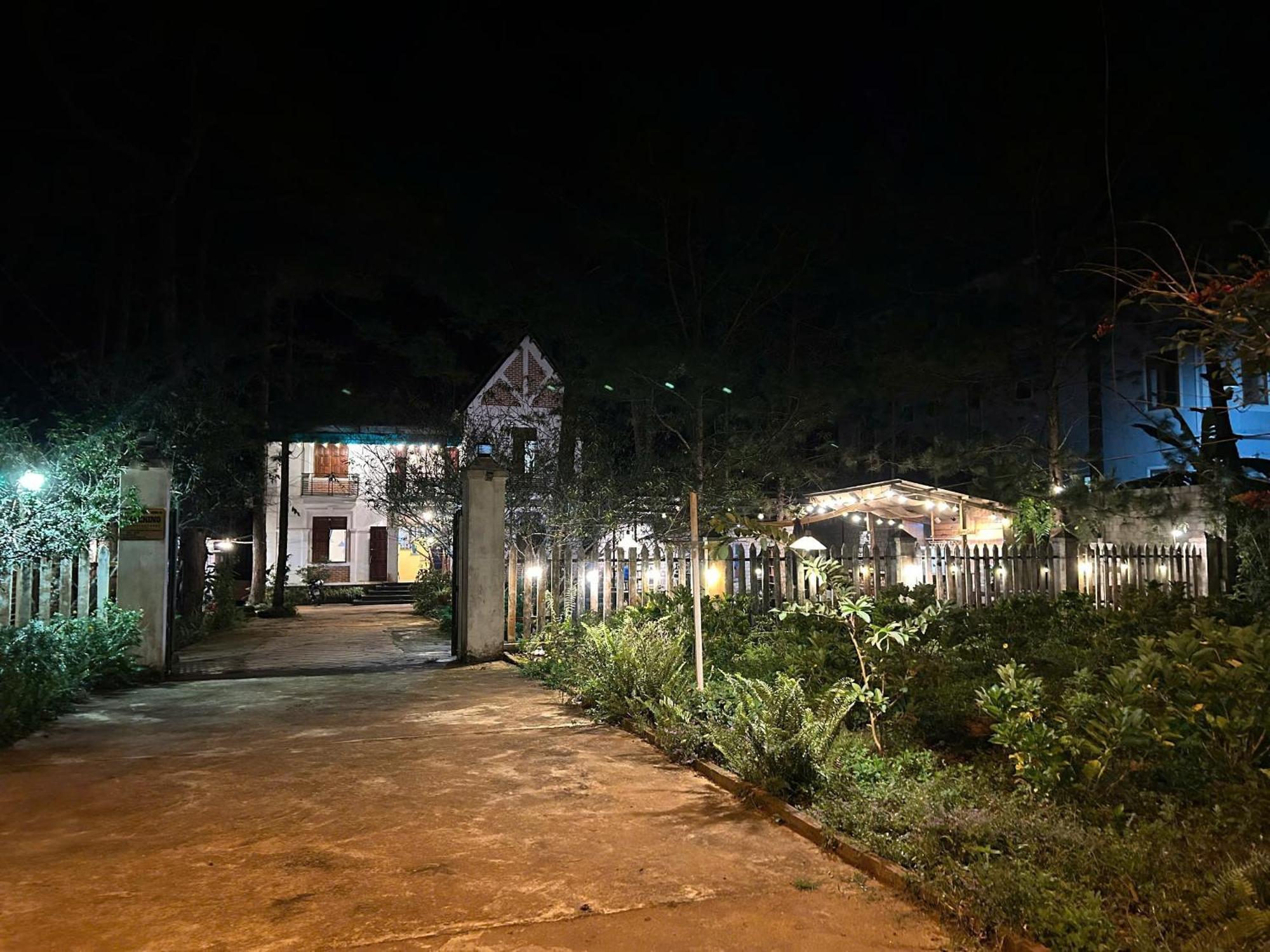 Chino Homestay Mang Den - Villa Tai Mang Den Kon Tum Eksteriør billede